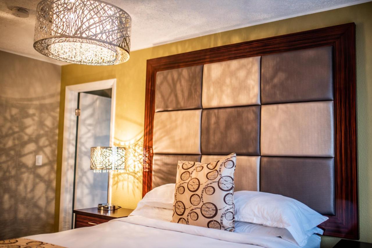 סאלידה Gateway Inn And Suites מראה חיצוני תמונה
