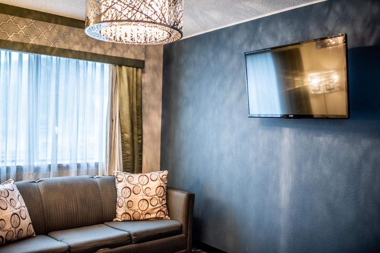 סאלידה Gateway Inn And Suites מראה חיצוני תמונה