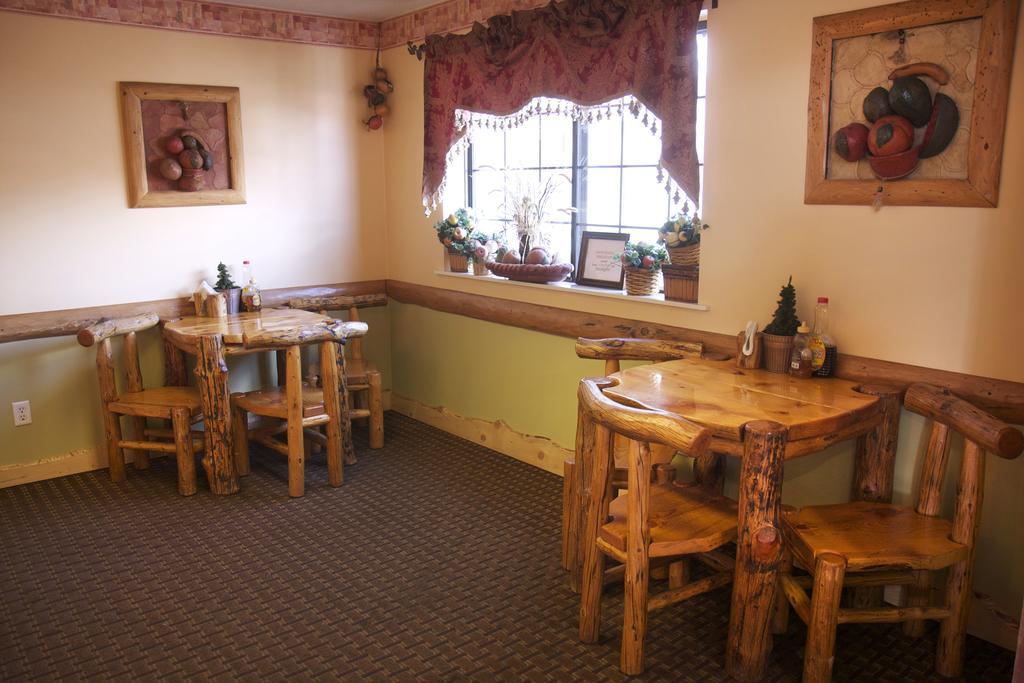 סאלידה Gateway Inn And Suites מראה חיצוני תמונה