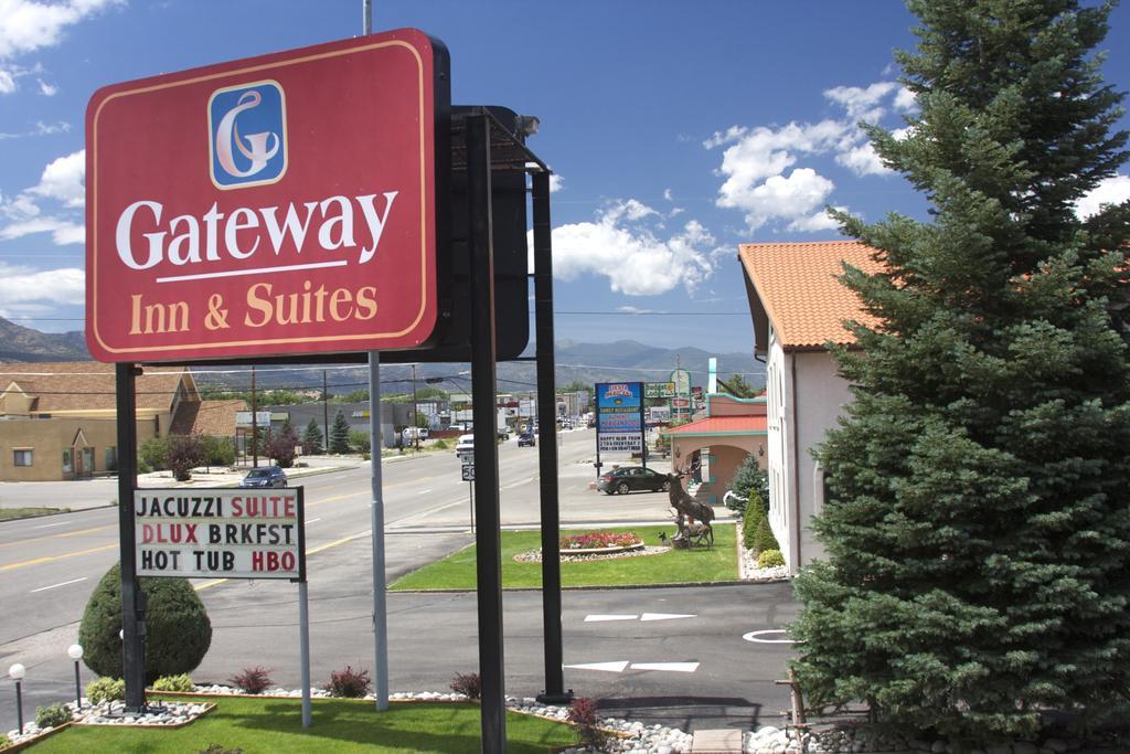 סאלידה Gateway Inn And Suites מראה חיצוני תמונה