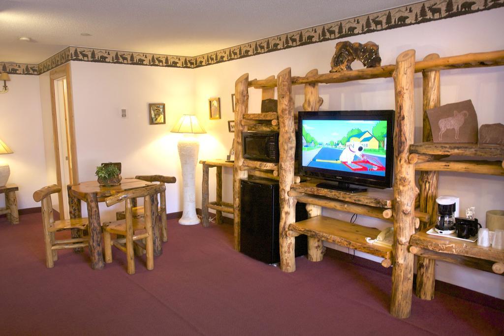 סאלידה Gateway Inn And Suites מראה חיצוני תמונה